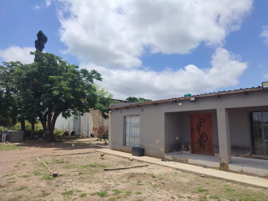 4 Bedroom Property for Sale in Swartruggens North West